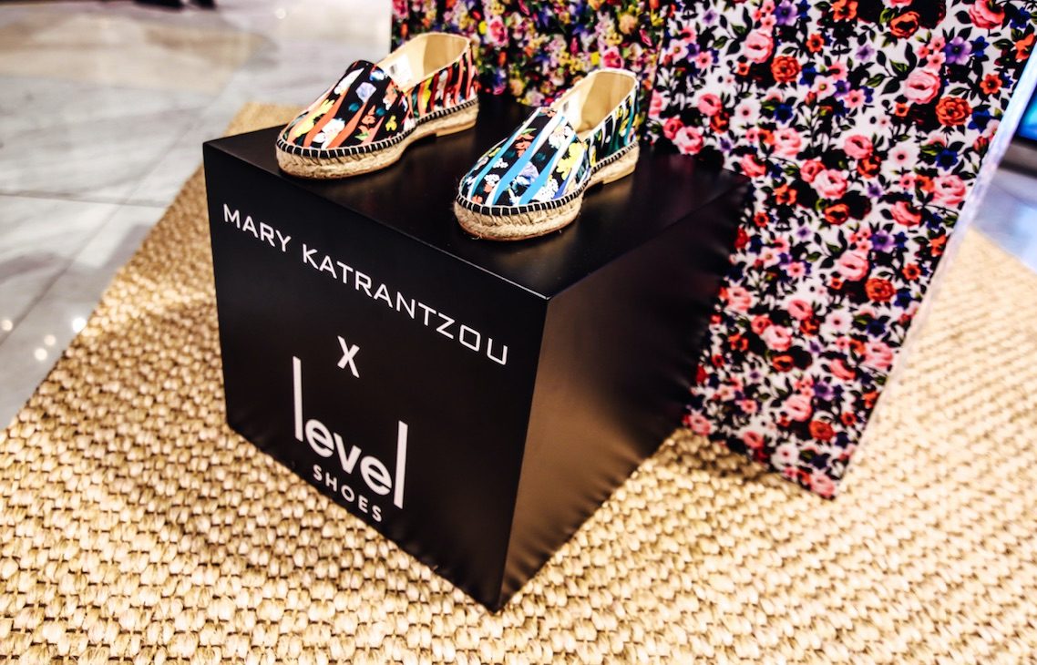 من تصاميم Mary Katrantzou بالتّعاون مع ليفيل ملتقى الأحذية