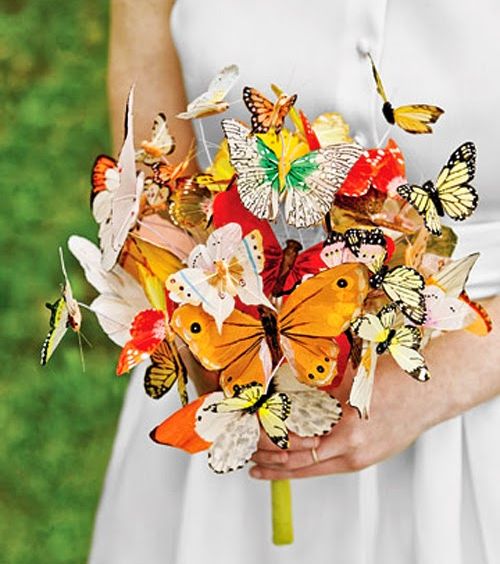 مسكة عروس من الفراشات