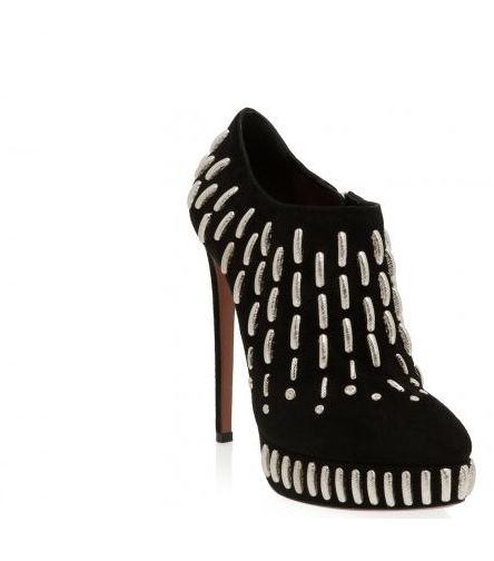 إطلالة مميّزة نختارها لنانسي عجرم من متجر بوتيك 1