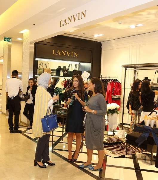صور أبرز ضيوف حقل إفتتاح متجر Lanvin Bahrain