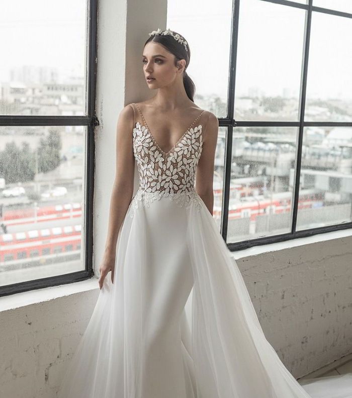 صور اجمل فستان زفاف ضيق