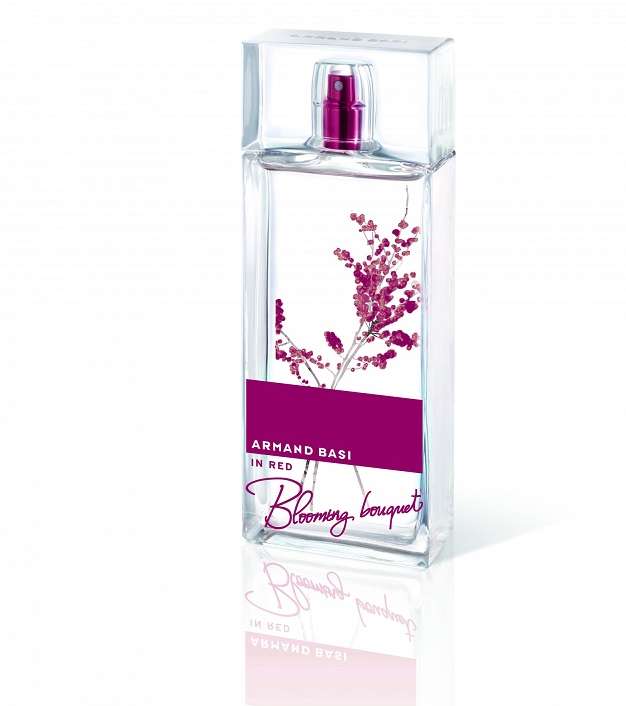 In Red Blooming Bouquetمن Armand Basi