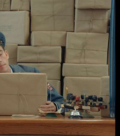 بالصور، مشاهد من أفلام  Prada Galleria Bag