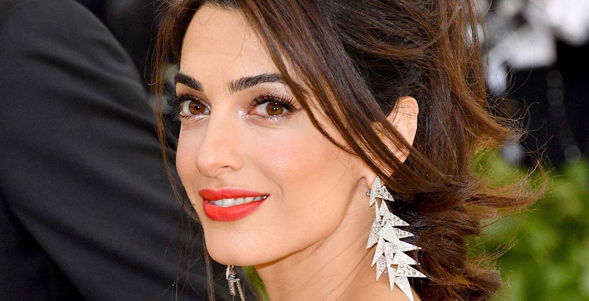 مستحضرات ماكياج أمل كلوني في حفل الـ Met Gala 2018