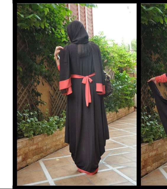 عباية بحزام من الخلف تتميز ببساتط تصميمها 