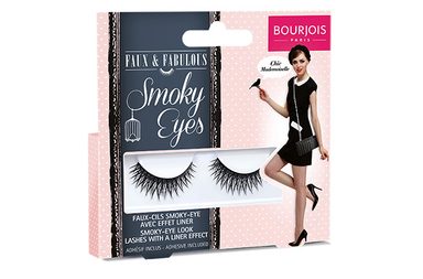 ياسمينة بدقيقة: خطوات تطبيق رموش Bourjois المستعارة