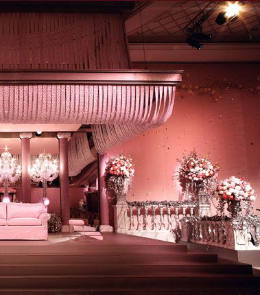 كوشة أفراح فخمة