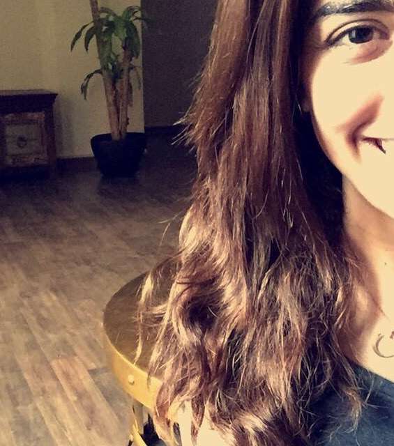 صورة اي تسريحات شعر من هيا عبد السلام تعجبك اكثر؟