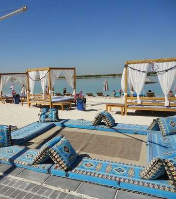 أجمل الأجواء في Yas Beach