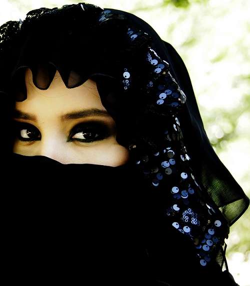 أجمل العباءات لشهر رمضان حصريّاً على ياسمينة