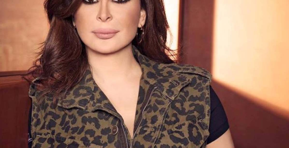 رجل وسيم برفقة إليسا وتعليقات انستغرام تطالبها بالزواج منه!رجل وسيم برفقة إليسا وتعليقات ا