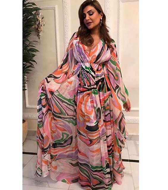 صور اجمل فساتين امل العوضي 2017