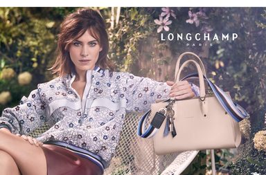 اكتشفي اعلان مجموعة Longchamp لربيع وصيف 2017