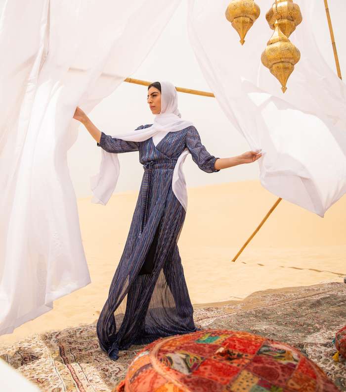 ازياء Ba&sh المحتشمة