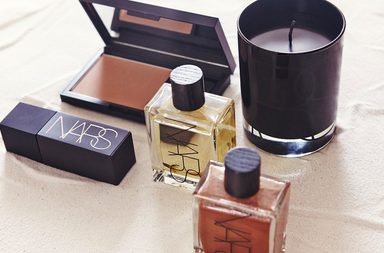 بالصور، مجموعة Tahiti Bronze من NARS على وجه ماريا كلارا بوسكونو