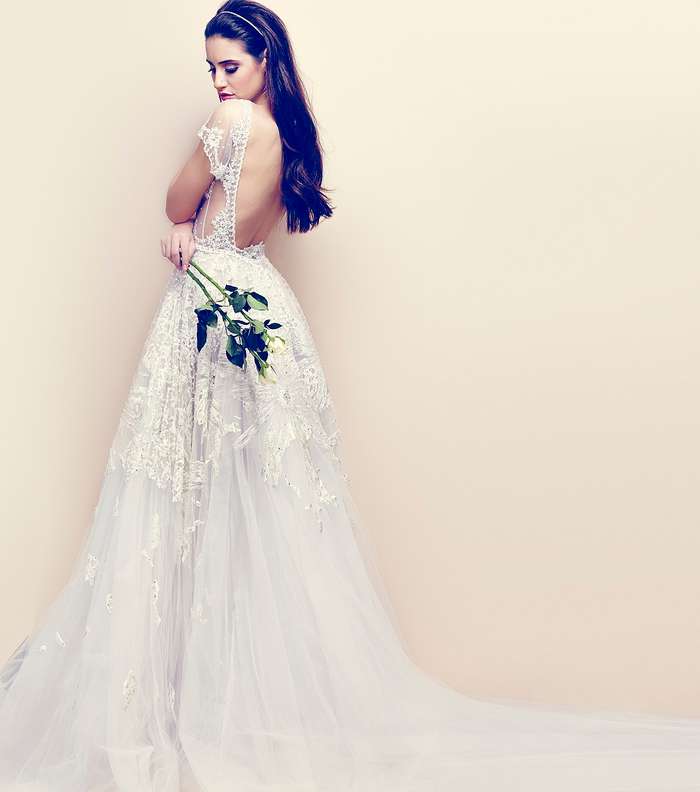 فستان زفاف داني أطرش