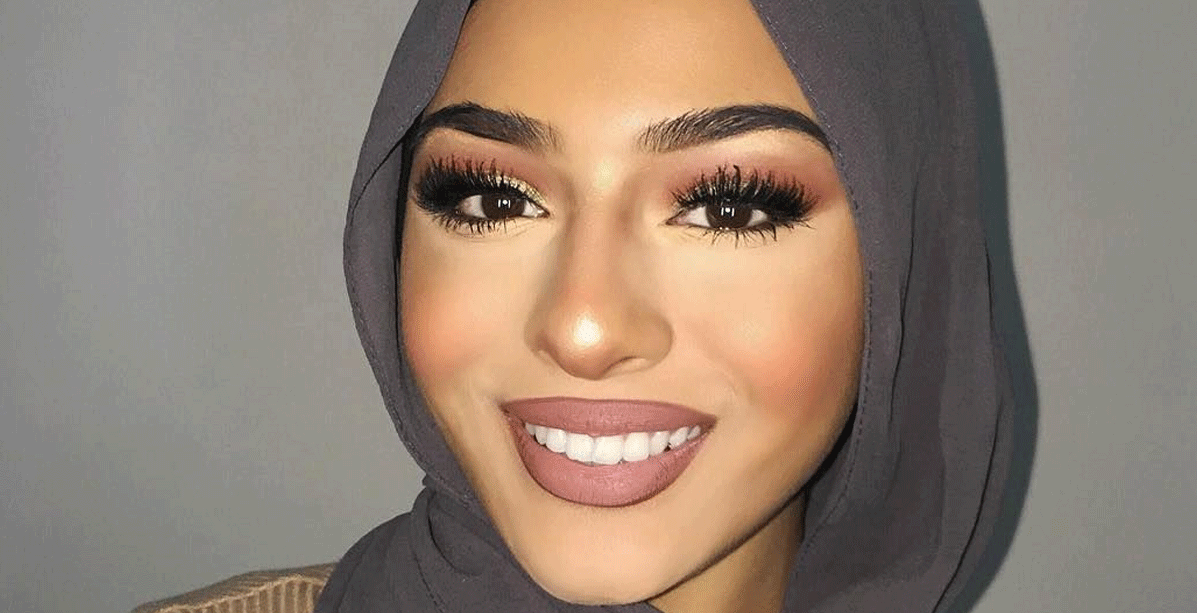 اليك كيفية وضع المكياج الخفيف للمحجبات