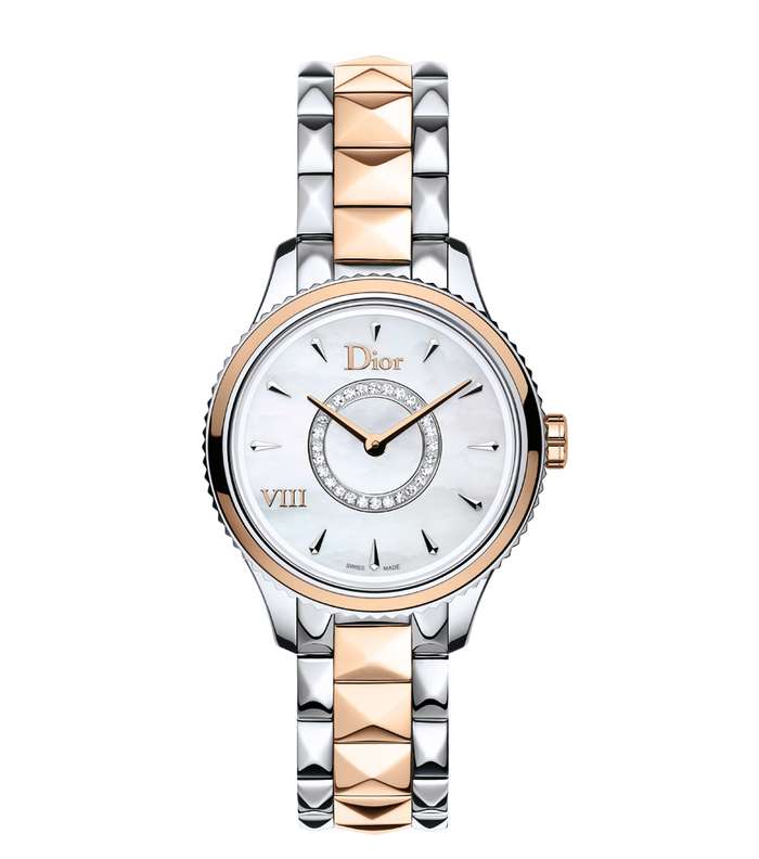لإطلالة فاخرة، إختاري ساعة DIOR VIII MONTAIGNE STEEL AND PINK GOLD من ديور