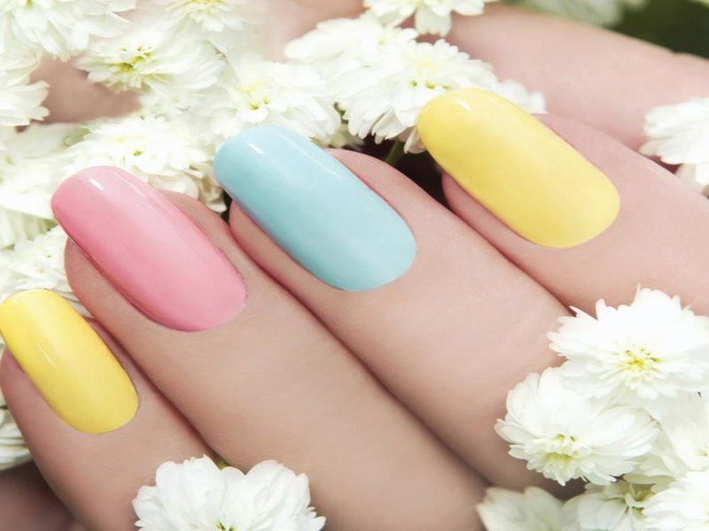 اجمل الوان المناكير الموضة