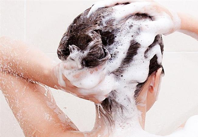 لماذا غسله يومياً مضر؟