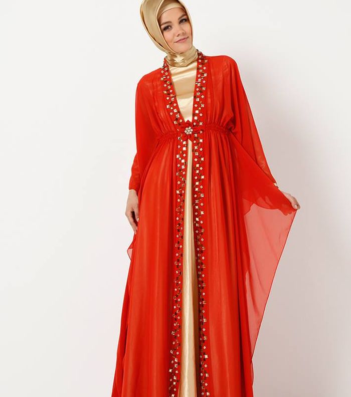 إختاري هذا اللّوك لإطلالة مشرقة وأنيقة