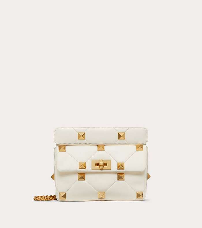 صور اجمل ماركة فالنتينو شنط