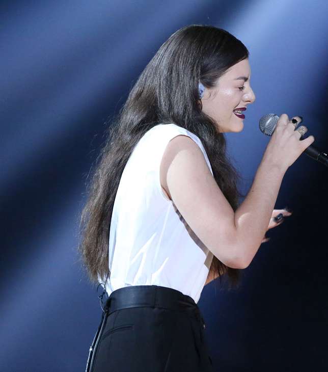 Lorde تفوز بلقب افضل مغنية بوب منفردة وعن فئة أفضل أغنية Royals