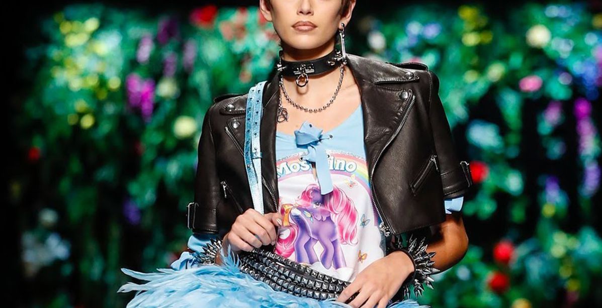 علامة H&M وموسكينو يتعاونان معا