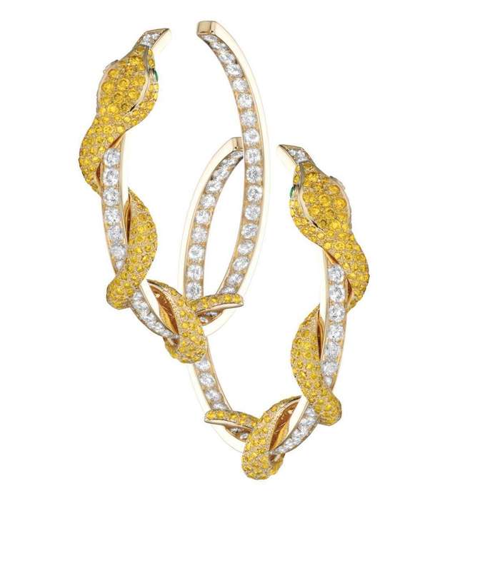 أقراط وخاتم من مجموعة Divine Serpent