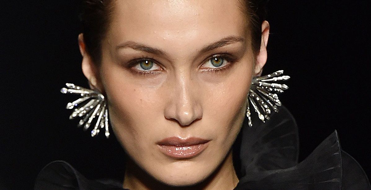 أبرز صيحات المكياج والشعر في أسبوع الموضة في ميلانو لشتاء 2021