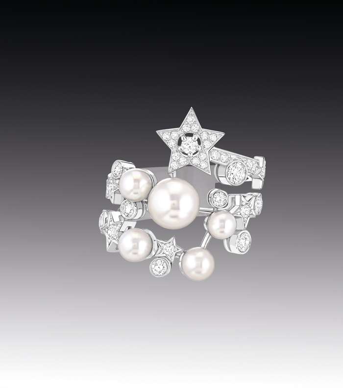 تألقي بخاتم Voie Lactee من CHANEL