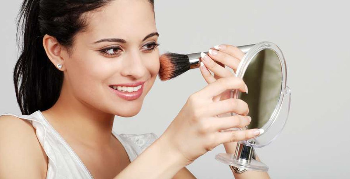 حيلة سهلة لتطبيق بلاش الخدود في ثانية