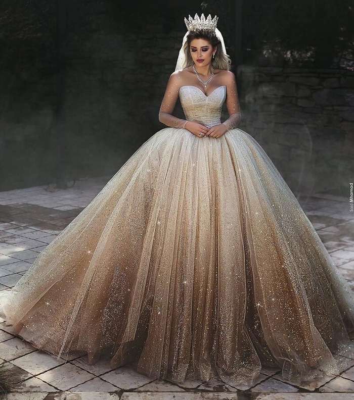 صور اجمل فستان عروس ذهبي وسكري