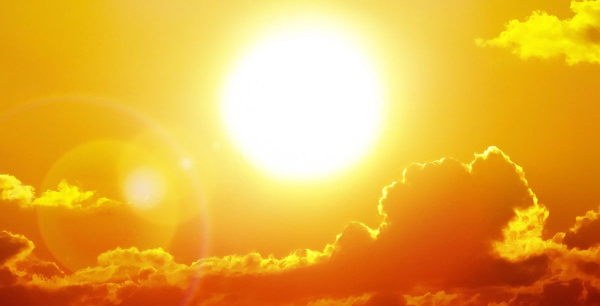 لماذا لون الشمس اصفر؟ 