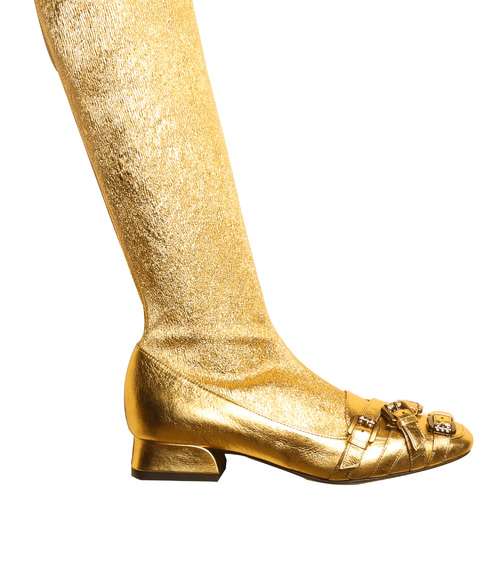 حذاء بوتيغا فينيتا الذهبي لشتاء 2016