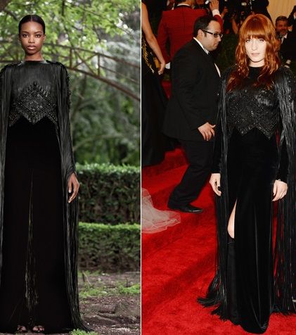 Florence Welch بإطلالة غير موفّقة في حفل الـ Met Gala بفستان من جيفنشي