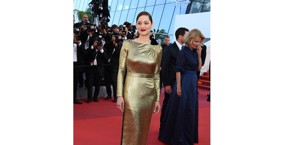  تعرفي على سر إطلالة Marion Cotillard الساحرة خلال مهرجان كان السينمائي الدولي