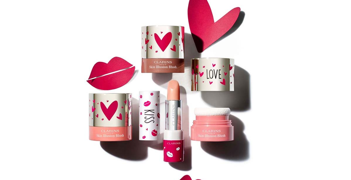 أحدث مستحضرات ماكياج Clarins لإطلالة عصرية وناعمة