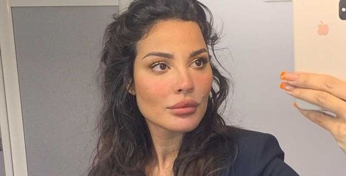 نادين نجيم تنشر فيديو طريف من كواليس الحلقة الاخيرة من عشرين عشرين