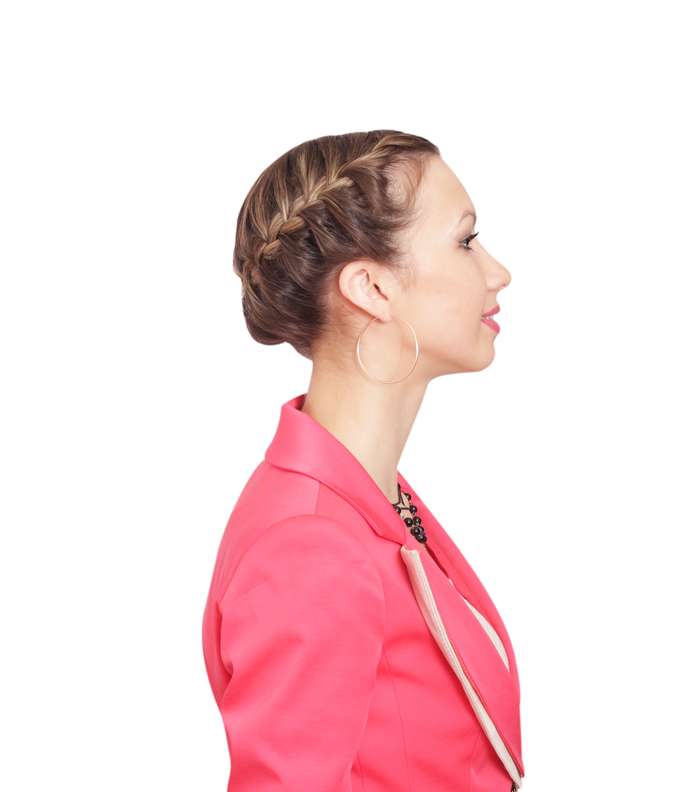 تسريحة الضفيرتين الجانبية لإخفاء غرة شعرك