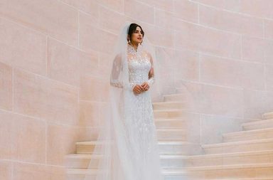 نجمات ارتدين فساتين زفاف محتشمة