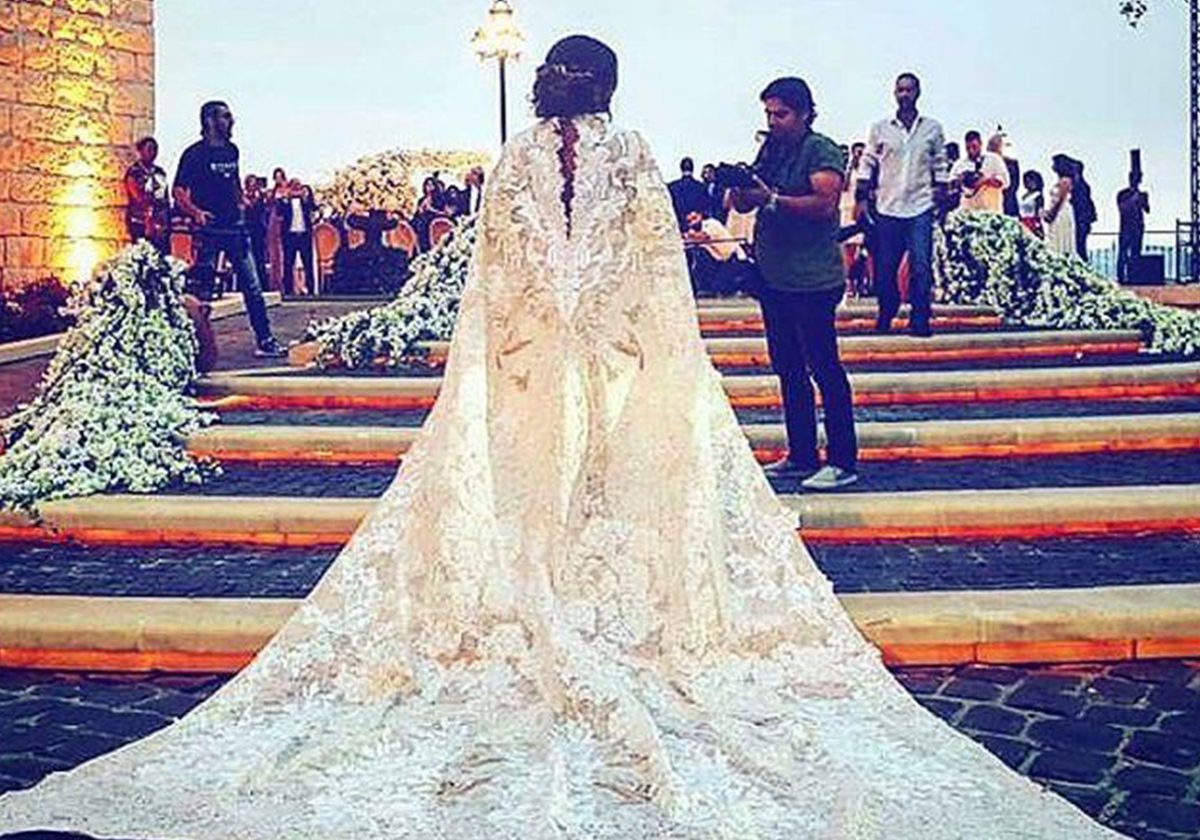 فستان زفاف نادين نجيم من حسين بظاظا 