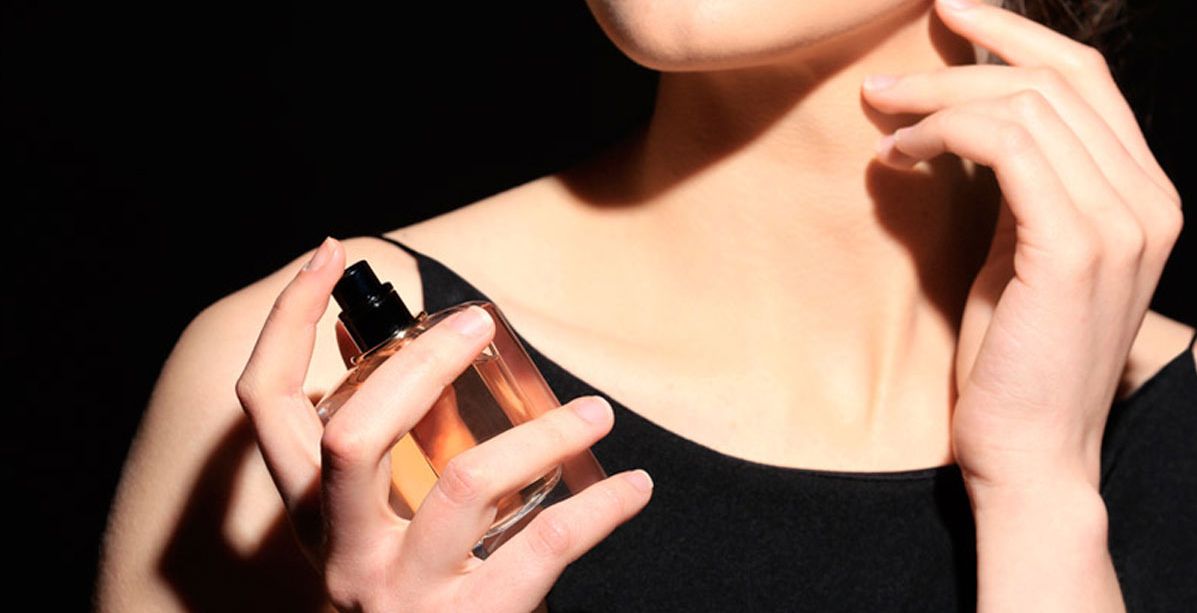 اختاري العطر المناسب لنوع بشرتك!