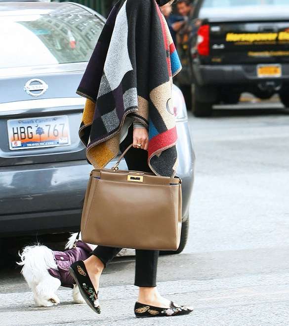 تالقي بقبعات Maison Michel