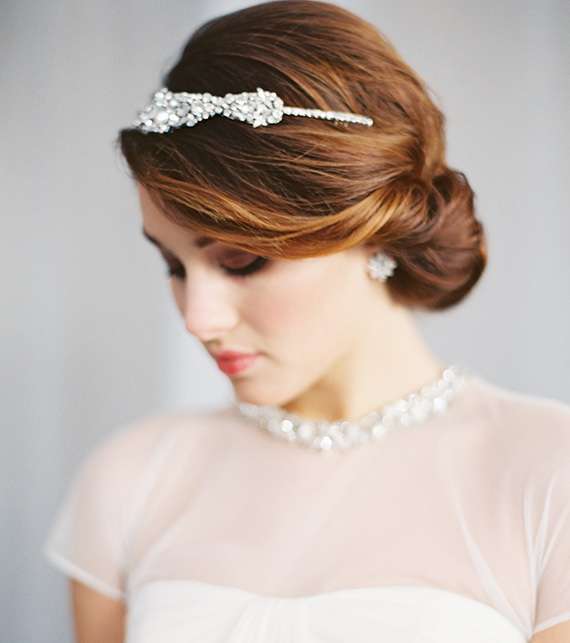 تسريحة الكعكة مع الأكسسوار