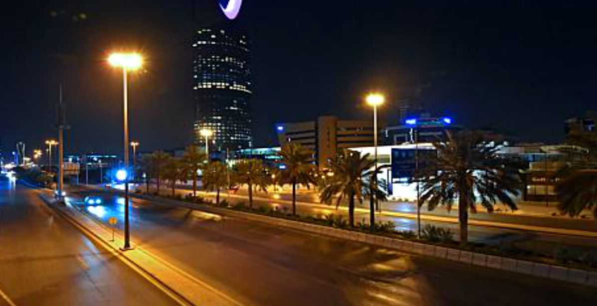 عقوبات وغرامات المخالفين لقرار حظر التجول بالمملكة