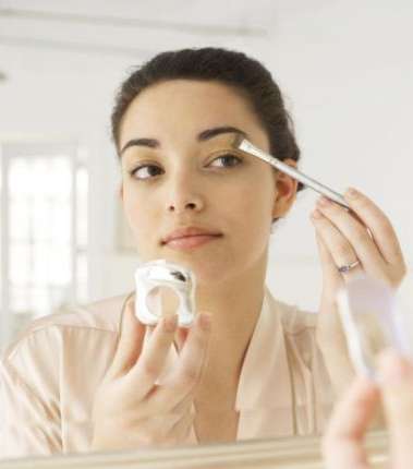 صور مكياج تكبير العيون