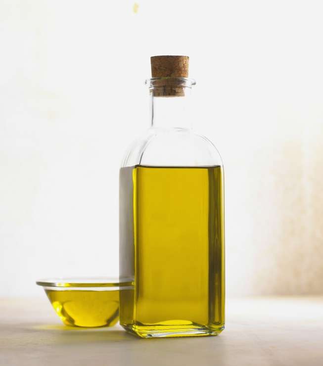 الخطوة الأولى: زيت الزيتون
