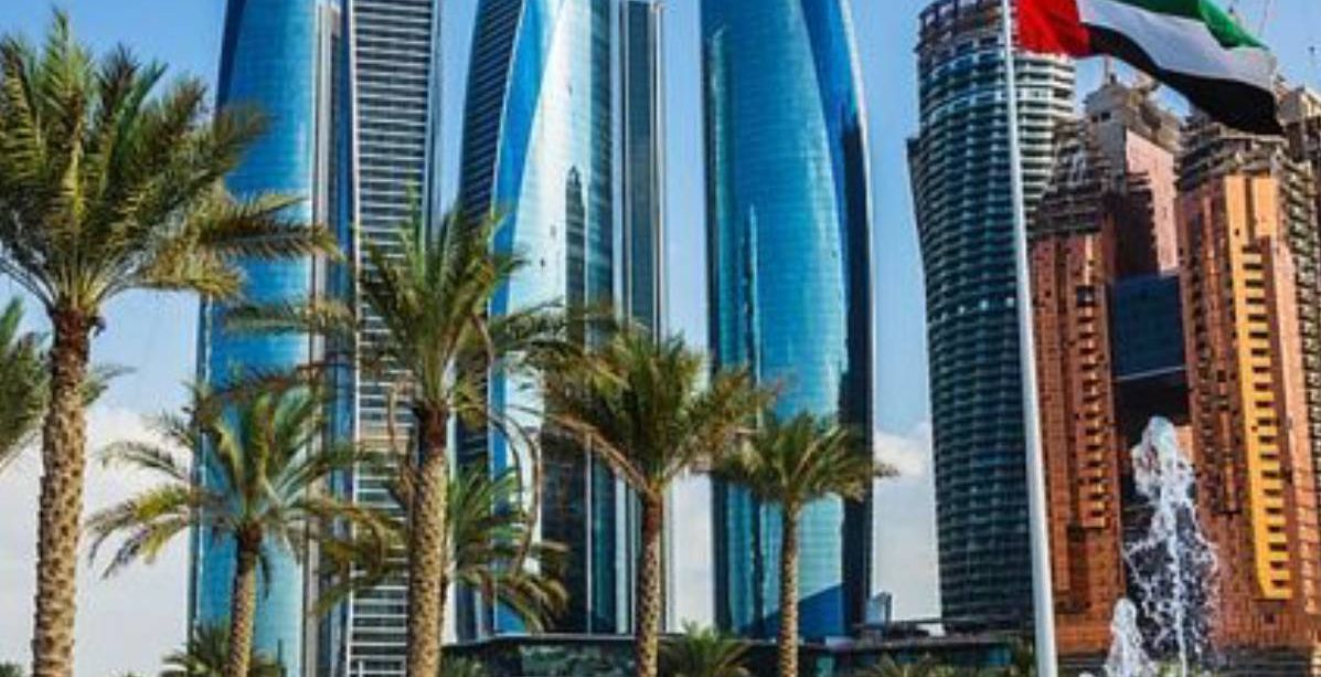 أكبر مختبر في الامارات