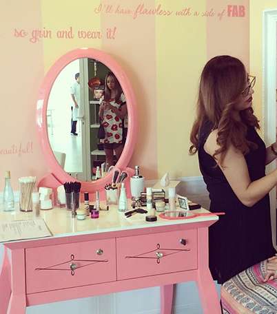 صور أفضل مستحضرات التجميل من Benefit 